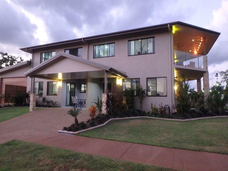 Nautilus Apartments Мишен-Бич Экстерьер фото