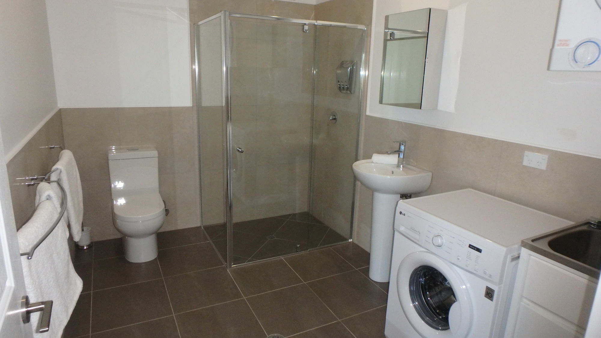Nautilus Apartments Мишен-Бич Экстерьер фото